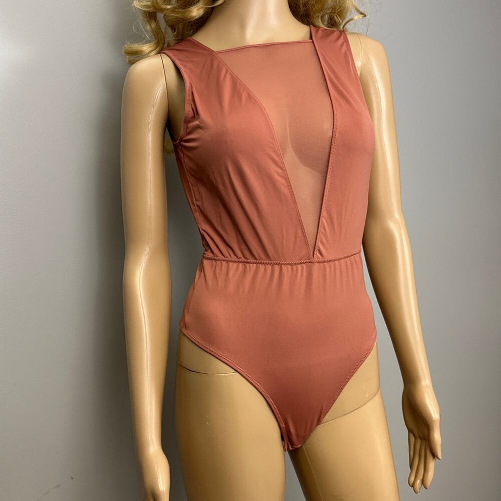 Victoria’s Secret Plunge Mesh Panel Bodysuit Thong Size Medium Rust Mauve